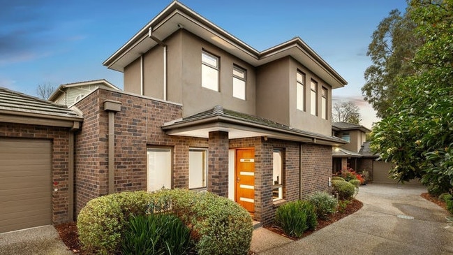 The townhouse at 2/87 Albion Rd, Box Hill, was in hot demand among buyers.