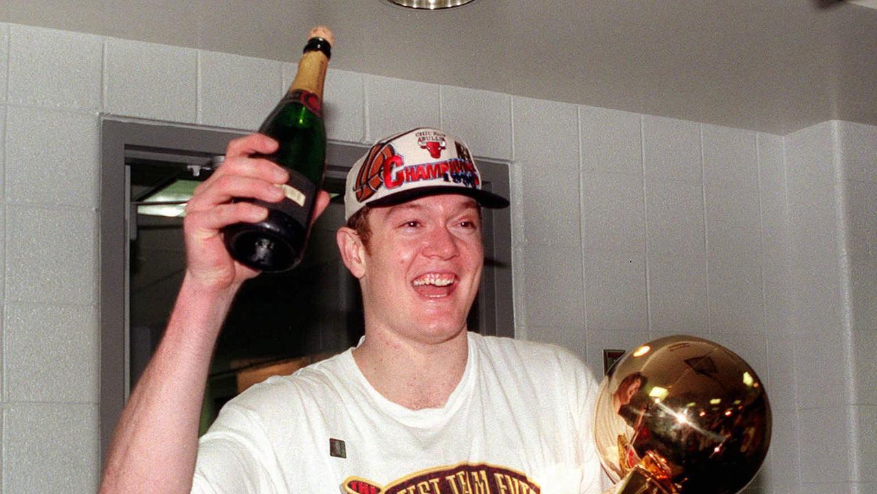 The forgotten story of  Luc Longley, Chicago Bulls