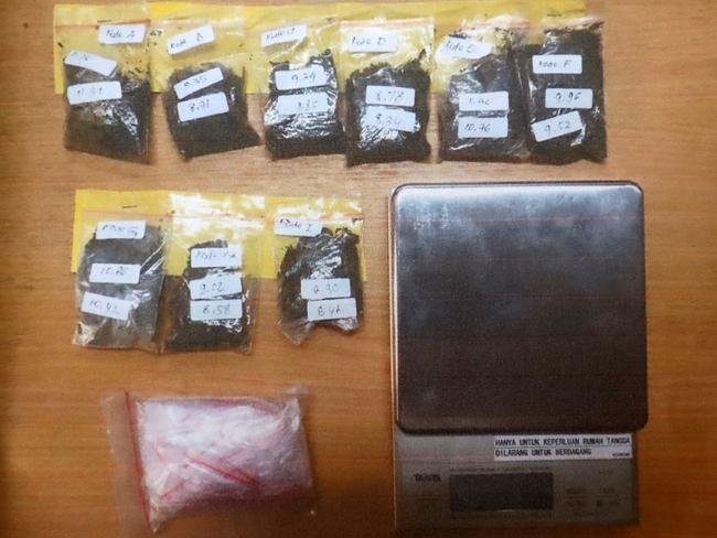 The nine bags of marijuana allegedly found at the home of British model Jed Texas. Picture: Lukman S. Bintoro