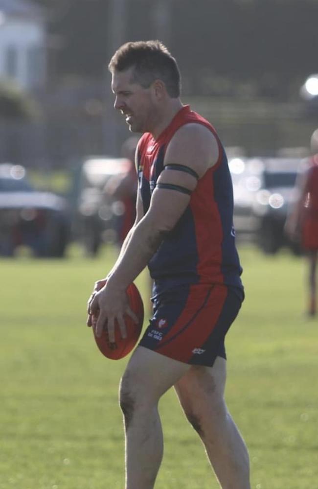 Damien Medwin Tributes for NWFL legend after Forest crash Daily