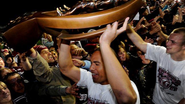 Manly wins the 2011 NRL Grand Final