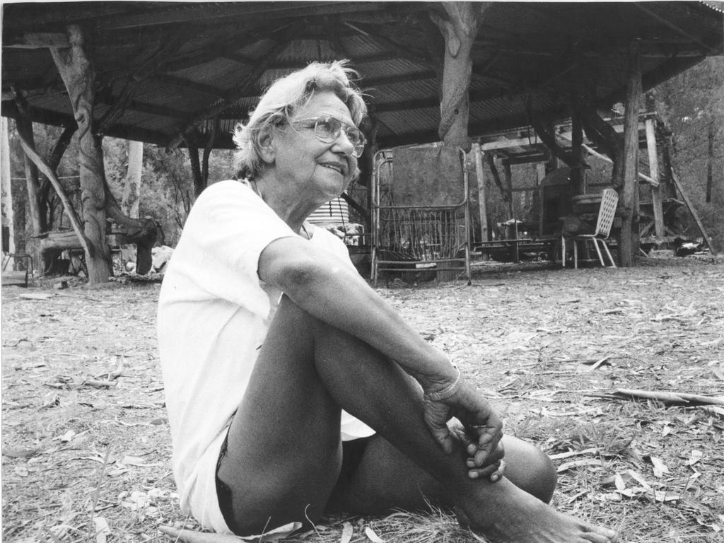 Poet and activist Oodgera Noonuccal on Stradbroke Island in 1987.