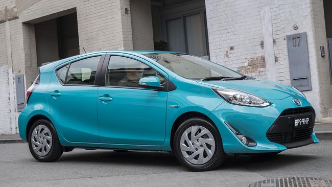 Toyota deals prius small