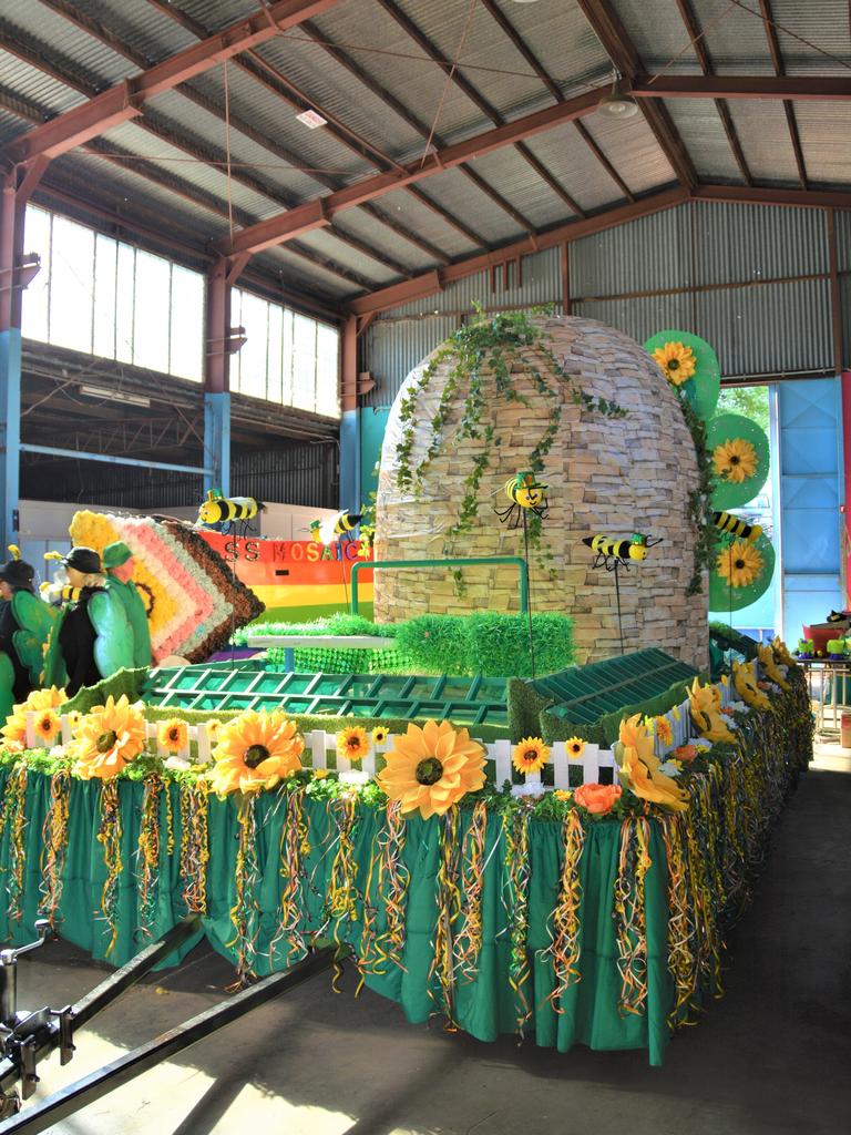 Participating in the 2023 Toowoomba Carnival of Flowers and Grand Central Parade is the Darling Downs Irish Club. Picture: Rhylea Millar