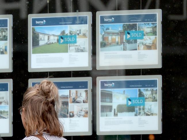 Four Townsville suburbs had major median house price falls of more than 10 per cent last year; Nome, Townsville City, Broughton and West End. Picture: NCA NewsWire / Andrew Henshaw