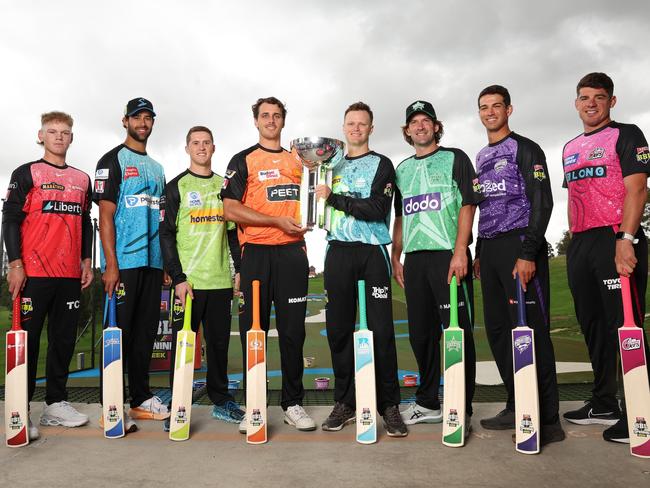 SYDNEY, AUSTRALIA - DECEMBER 04: (L-R) Jake Fraser-McGurk of the Melbourne Renegades; Wes Agar of the Adelaide Strikers; Matt Gilkes of the Sydney Thunder; Lance Morris of the Perth Scorchers; Matt Kuhnemann of the Brisbane Heat; Joe Burns of the Melbourne Stars; Paddy Dooley of the Hobart Hurricanes and Moises Henriques of the Sydney Sixers pose during the 2023-24 Big Bash League season launch at the Moore Park Driving Range on December 04, 2023 in Sydney, Australia. (Photo by Mark Metcalfe/Getty Images for Cricket Australia)