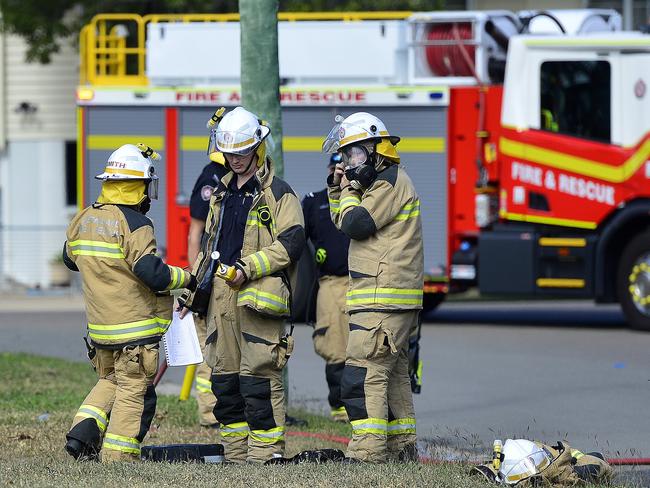 Emergency services needed to work quickly to prevent a car fire from damaging a home after being called to a car fire on Yoolantie St, Vincent. PICTURE: MATT TAYLOR.