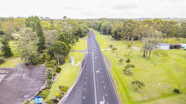 The $20 million Three Villages Cycleway project has been given a government cash injection of $5.3 million to aid in its completion. The cycleway, that will connect Evans Head, Woodburn and Broadwater aims to improve road safety by minimising the occurrence of severe injuries and fatalities, with a focus on vulnerable road users like pedestrians and cyclists.