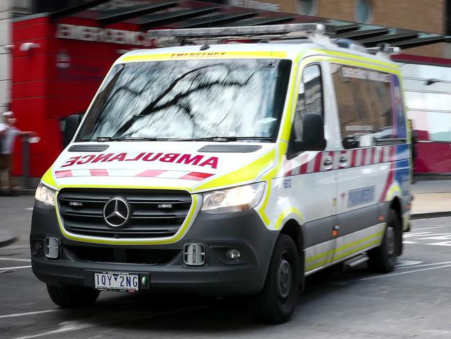 MELBOURNE, AUSTRALIA - NewsWire Photos SEPTEMBER 6, 2022. Ambulance and Paramedics are seen at Melbourne's Royal Melbourne Hospital. Picture: NCA NewsWire / Luis Enrique Ascui