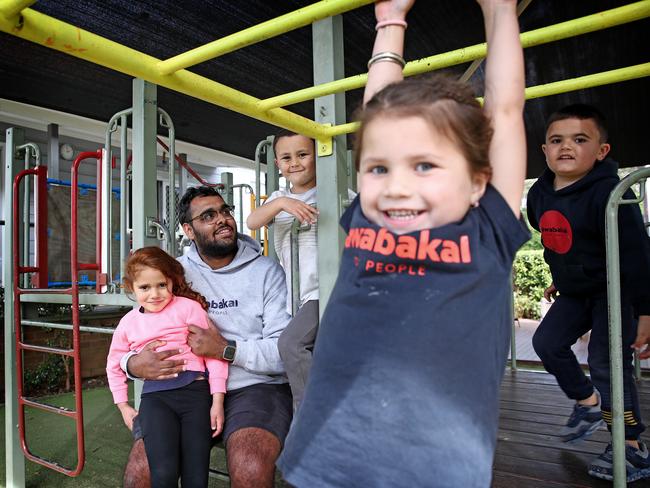 Ray Steadman is an Early Childhood Educator at Awabakal Preschool in Glendale where he designed and delivered an innovative program featuring a range of medical equipment so kids could feel comfortable when receiving treatment, particularly for ear infections. Ray pictured with kids L-R Zarlia 5, Jarli 5, Stella 4 and Robert 5. Picture: Toby Zerna