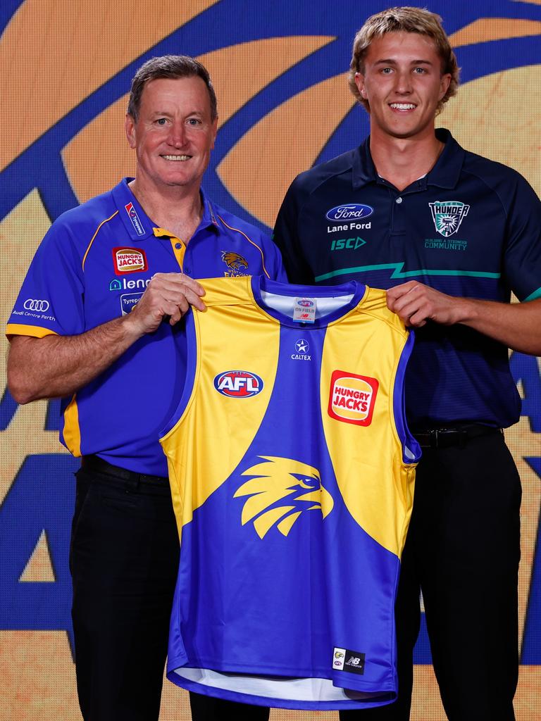 Bo Allan became an Eagle at pick 16.