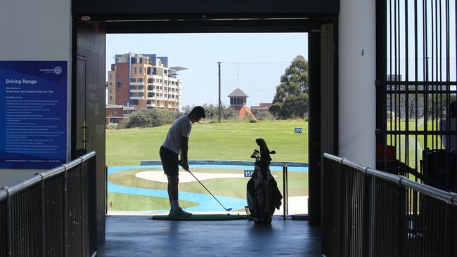 Labor MPs have hit out at rumours that one of Sydney’s oldest golf courses could soon be partially hacked up and converted into a cemetery. Photo by: Newswire / Gaye Gerard