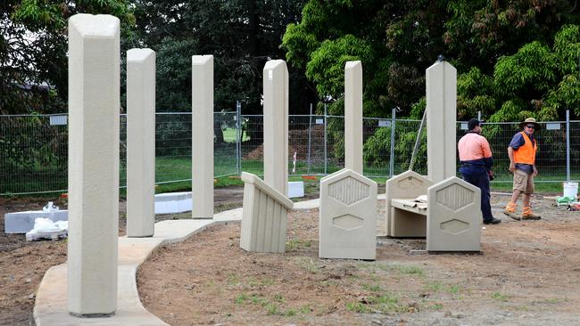 Samford RSL helped with the erection of the pillars in the Samford Avenue of Honour.