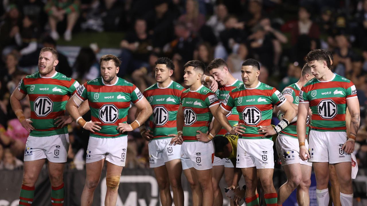 Rabbitohs players looks on after a Panthers try during the round 26 NRL match between Penrith Panthers and South Sydney Rabbitohs at BlueBet Stadium on August 30, 2024, in Penrith, Australia. (Photo by Matt King/Getty Images)