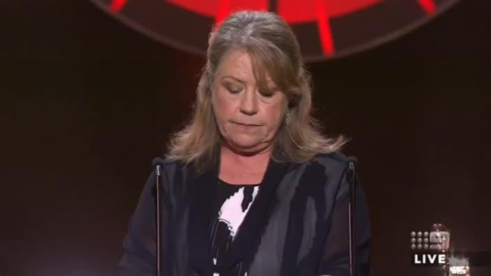 Noni Hazlehurst says 'our hearts are growing cold' in epic Logies Hall of Fame speech