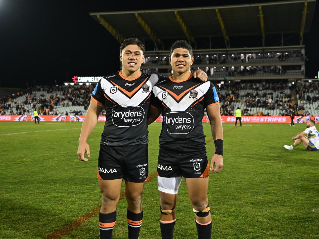 Luke and Kit Laulilii. Picture: NRL Imagery