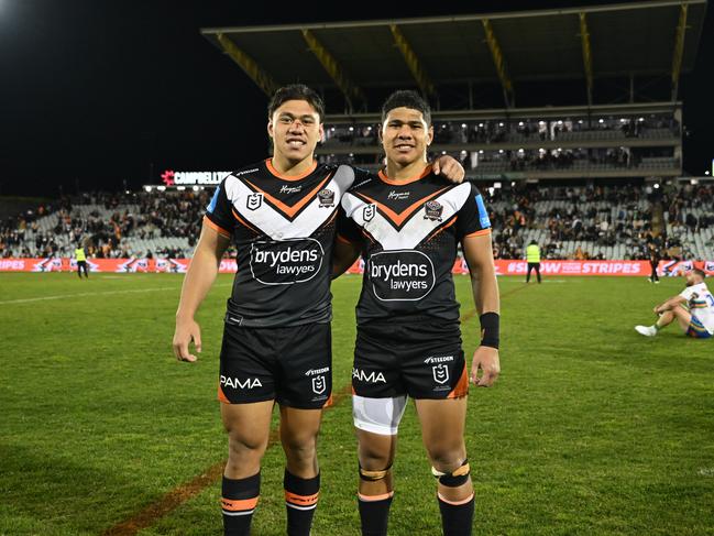 Luke and Kit Laulilii. Picture: NRL Imagery