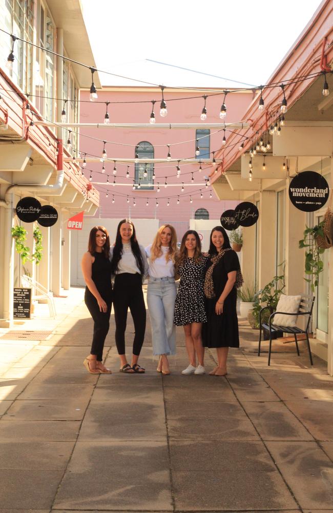 Ladies of the Laneway: Amanda Gear (Amanda Gear Makeup and Brow Artistry), Alexa Young (Wonderland Movement which has now moved to 31 Bingera St), Lennee Graham (St Blonde), Stephanie Partridge (Stephanie Partridge Hairstylist), Jane Hart (Jane Hart Photography) all have their businesses in what's been dubbed The Laneway on Woongarra.