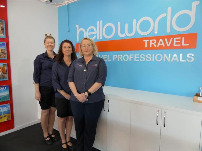 Felicity Dascombe and the Hello World Kingaroy team. Photo/Holly Cormack.