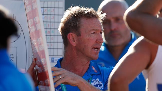 David Noble addresses his players as North Melbourne came up short at Blundstone Arena. Picture: Michael Willson/AFL Photos via Getty Images