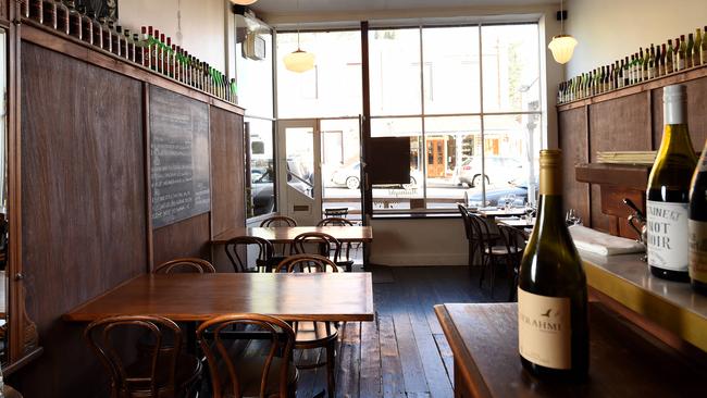 Midnight Starling is a French bistro in Kyneton.