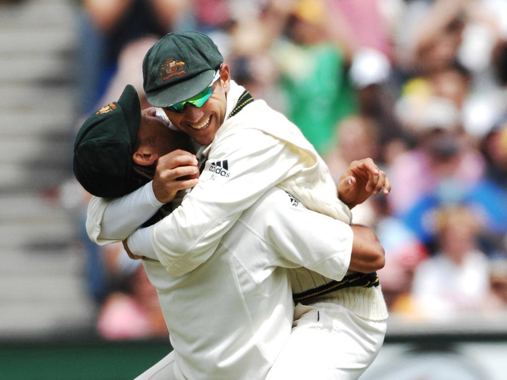 Justin Langer (R) said Andrew Symonds (L) had the greatest bullshit barometer. Picture: AAP/Dean Lewins