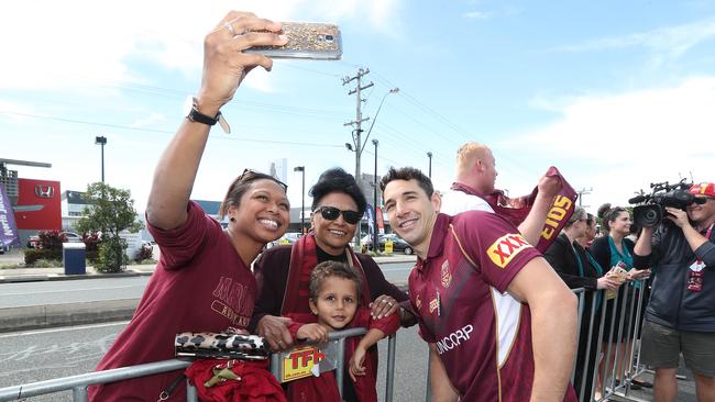 Billy Slater meets Mackay locals Kathleen Walker, Victoria Minniecon and Nusaih Doyle at 2017’s fan day. Picture: Peter Wallis