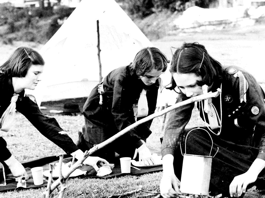 History Of Girl Guides In Queensland Daily Telegraph 2745