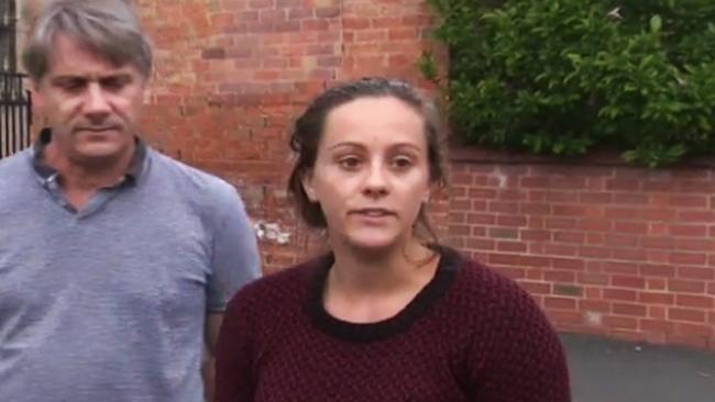 British backpacker, Eleanor Hawkins, sorry for stripping 