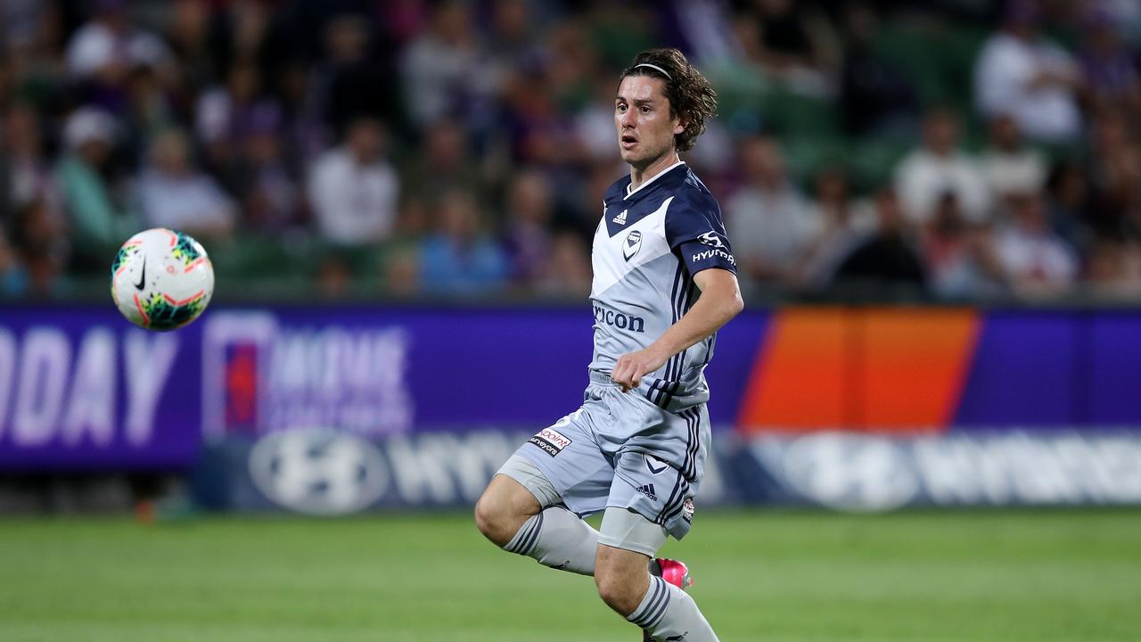 Marco Rojas made his return to Melbourne Victory but was upstaged by an Olyroos star.