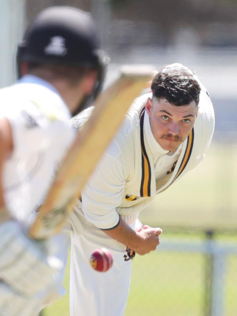 Marshall’s Taylor Cameron, who finished with figures of 2-38, bowls to Waurn Ponds Deakin batsman Jackson Ellis Picture: Mark Wilson