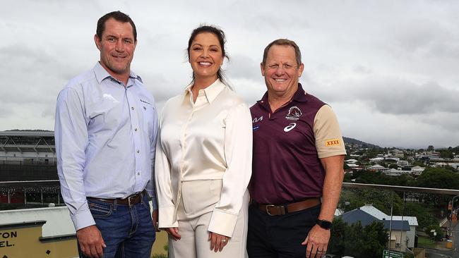 Kevin Walters (right) sent Yvonne Sampson (centre) a text mesage before the start of the 2023 season. Picture: Adam Head