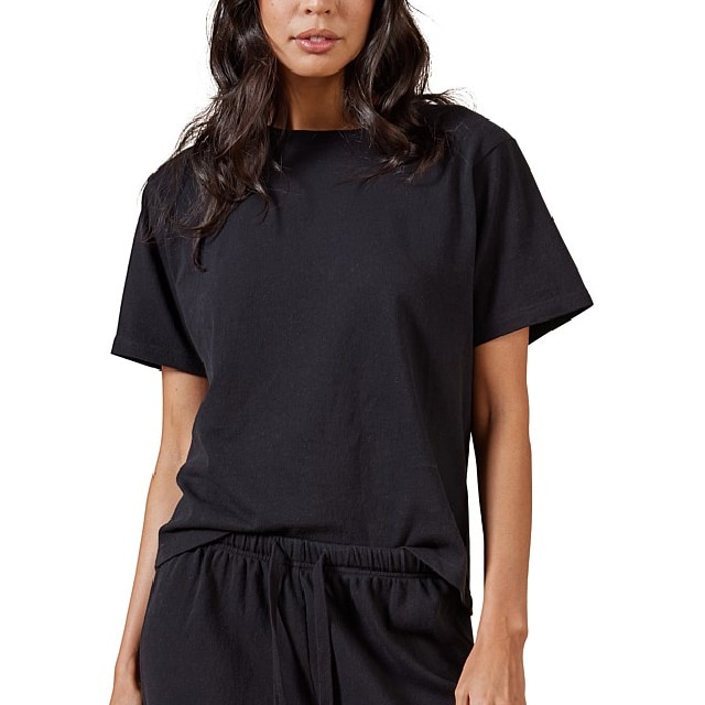 9 Best Black T-Shirts for Women in 2024