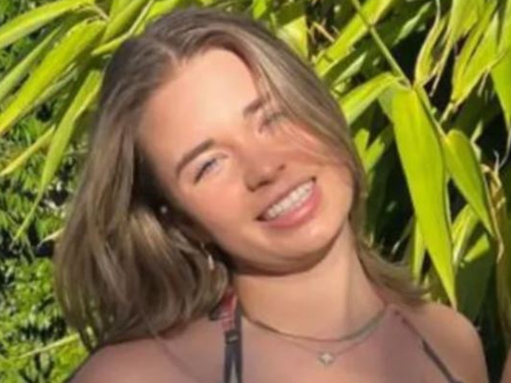 Holly Morton-Bowles died after a suspected mass poisoning during a holiday in South-East Asia. Picture: Facebook