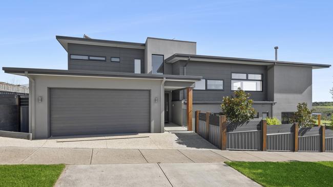 133 Stoneleigh Cres, Highton, sold for $1.465m recently.