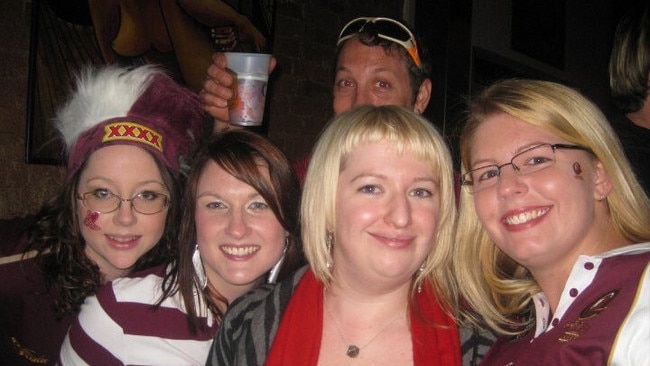 Friends became foes for one night in a Caxton Hotel State of Origin flashback photo gallery (2010–present).
