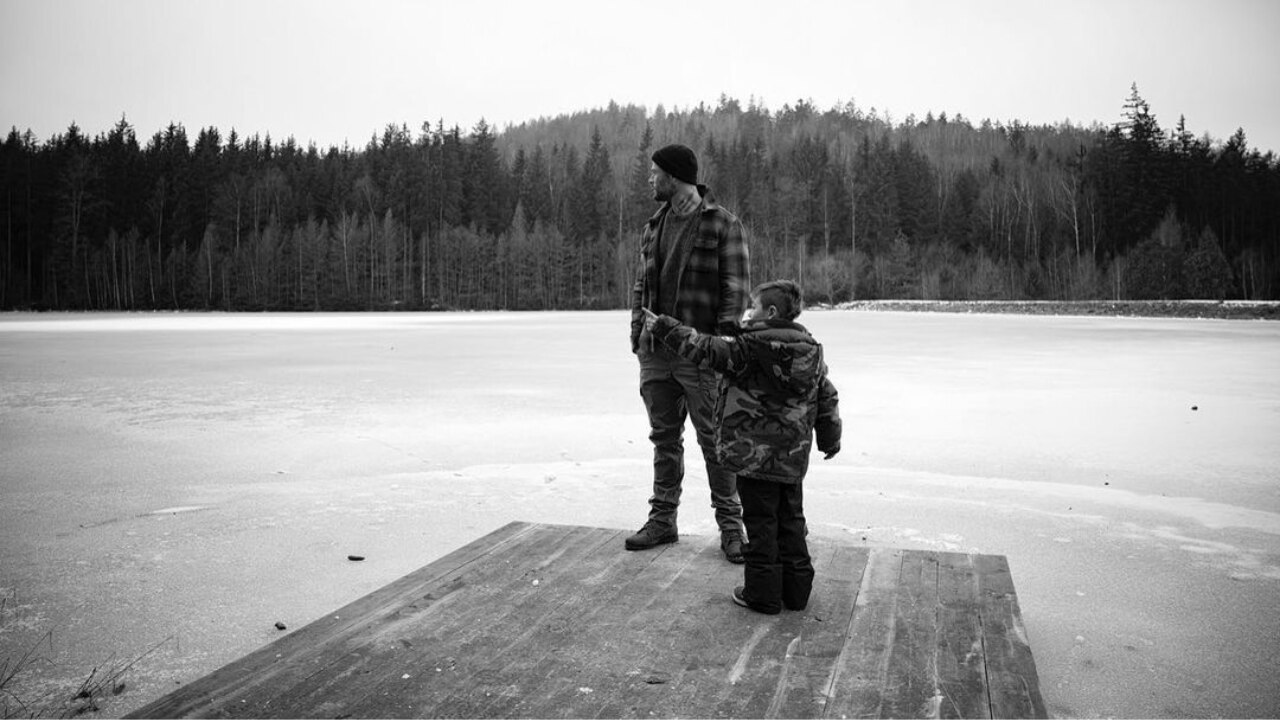 Chris Hemsworth and his son on the set of Extraction 2. Image: @chrishemsworth