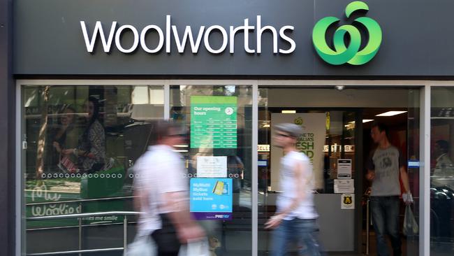 Woolworths is backing the creation of a mandatory food and grocery code of conduct.