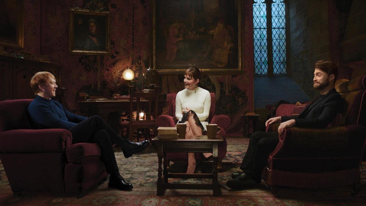 Rupert Grint, Emma Watson and Daniel Radcliffe appear in the Harry Potter reunion.