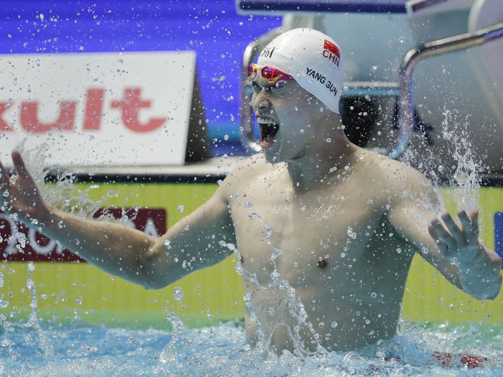 Sun Yang celebrates the win.