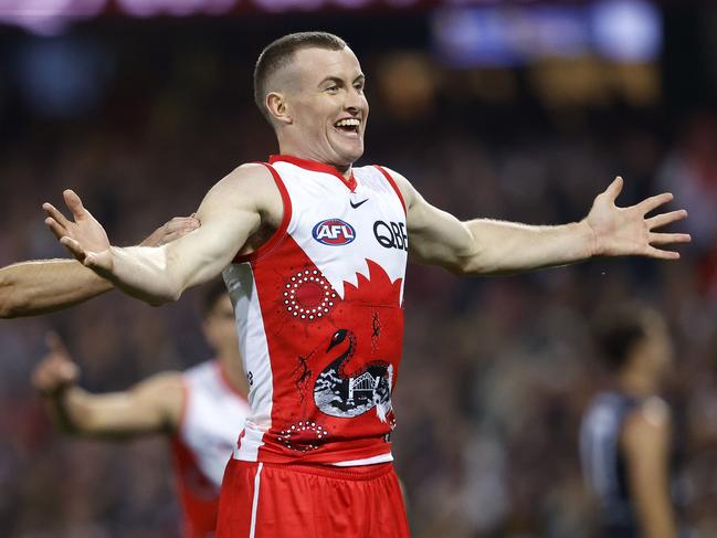 Sydney's Chad Warner celebrates kicking a goal  during the Sir Doug Nicholls Round match between the Sydney Swans and Carlton Blues at the SCG on May 17, 2024. Photo by Phil Hillyard(Image Supplied for Editorial Use only - **NO ON SALES** - Â©Phil Hillyard )