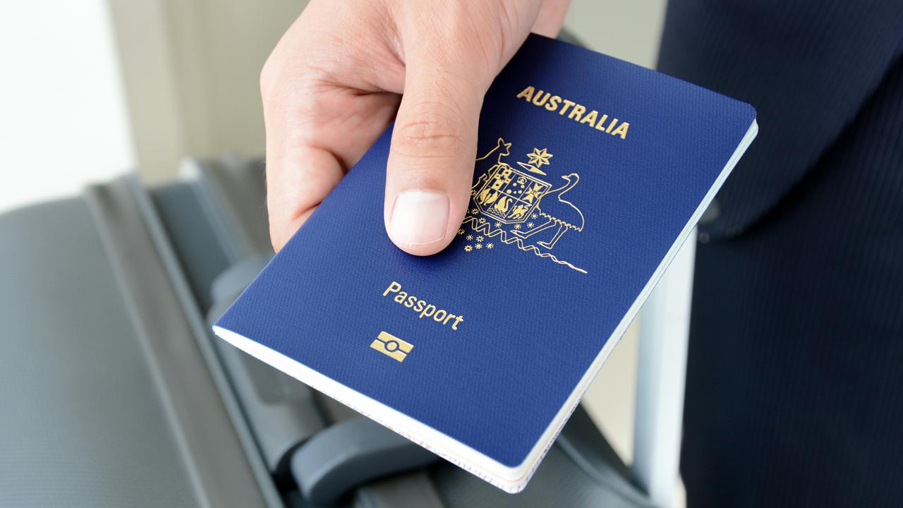 passports-australia-delays-for-kids-document-creating-travel-issues