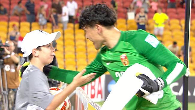 China goes nuts for our ball boy