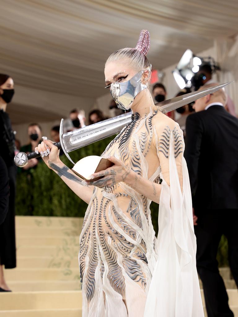 Met Gala 2021: Jemima Kirke savagely critiques this year’s attendees ...