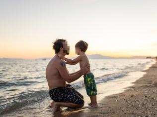 Bess* is worried Derek* isn't taking good enough care of their kids at the beach. Picture: iStock