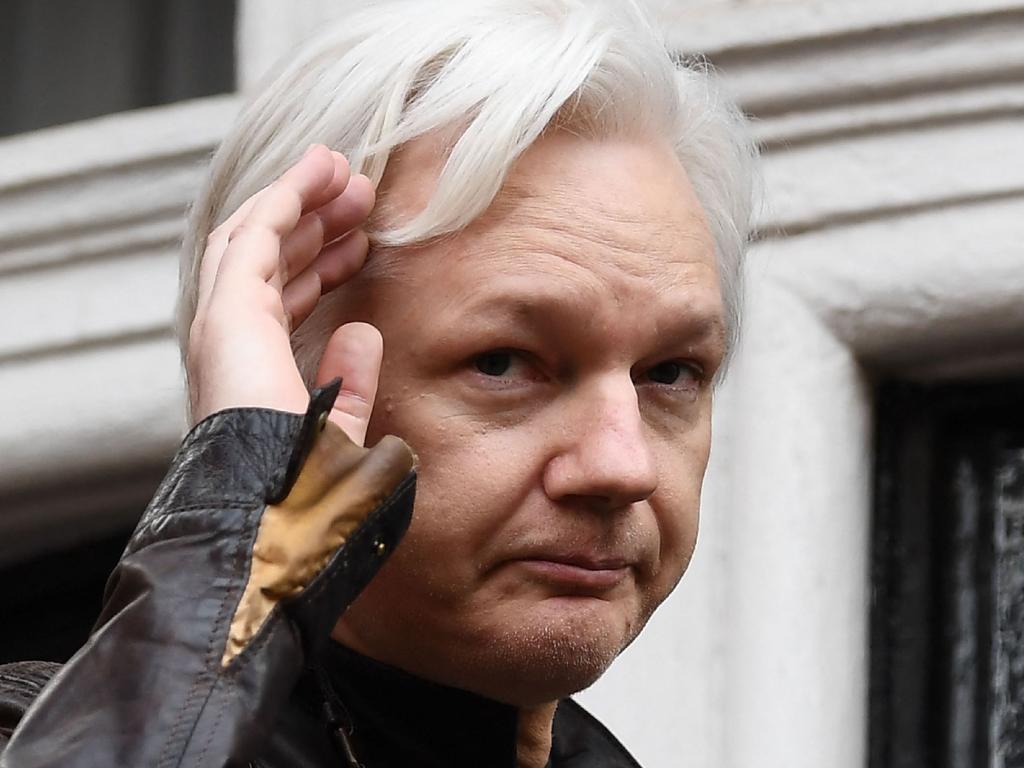 Julian Assange: London Court Rules WikiLeaks Founder Can Be Extradited ...