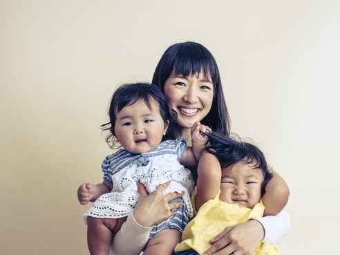 Decluttering guru Marie Kondo says she isn’t the nagging type and values what makes her children joyful. Miko got a rise out of her big sister Satsuki toward the end of the shoot. PHOTO: TIMOTHY ARCHIBALD FOR THE WALL STREET JOURNAL