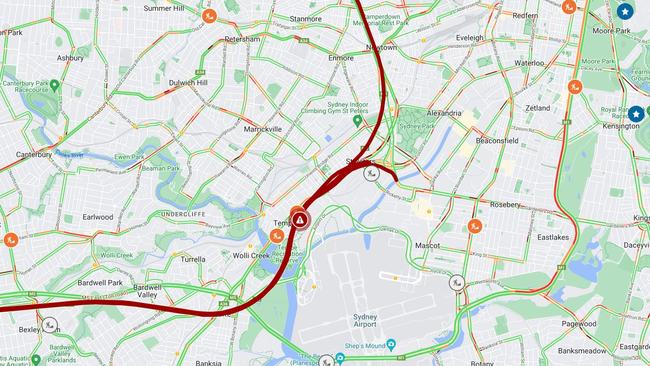 The M8 Mwy including the M4/M8 Mwy and the Rozelle Interchange are closed due to a van fire in the M8 tunnel. Avoid the area, use an alternative route and allow extra travel time.