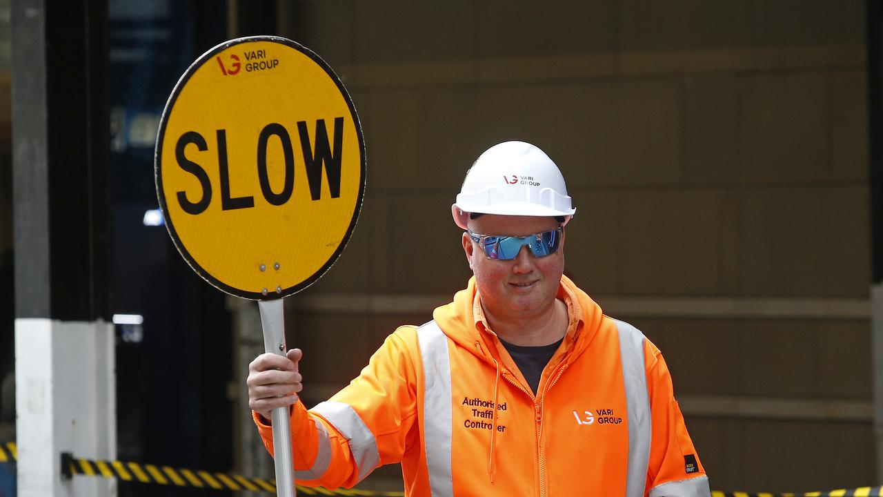 Aussie workers could see a massive pay bump if they were willing to move regionally. Picture: NewsWire / John Appleyard