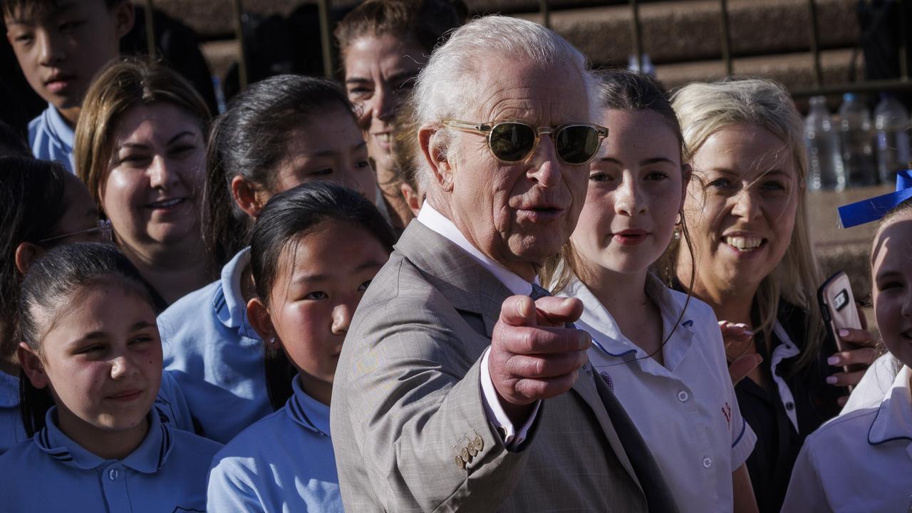 Wild crowds, snipers: One word King said to Queen at Opera House